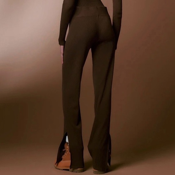 Thea Knit Set from IAMGIA Tiger Mist - Picture 4 of 13